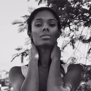 Meet your Posher, Mashae